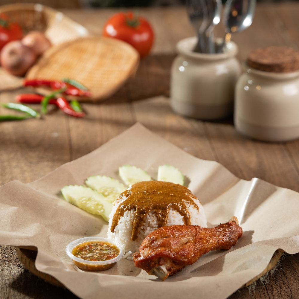 Thamada Rice set with fried chicken