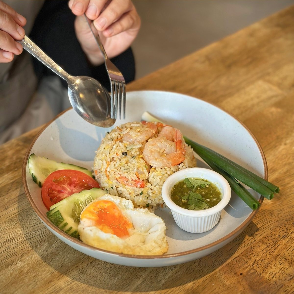 Thamada fried rice with prawn and a fried egg, Gelang Patah